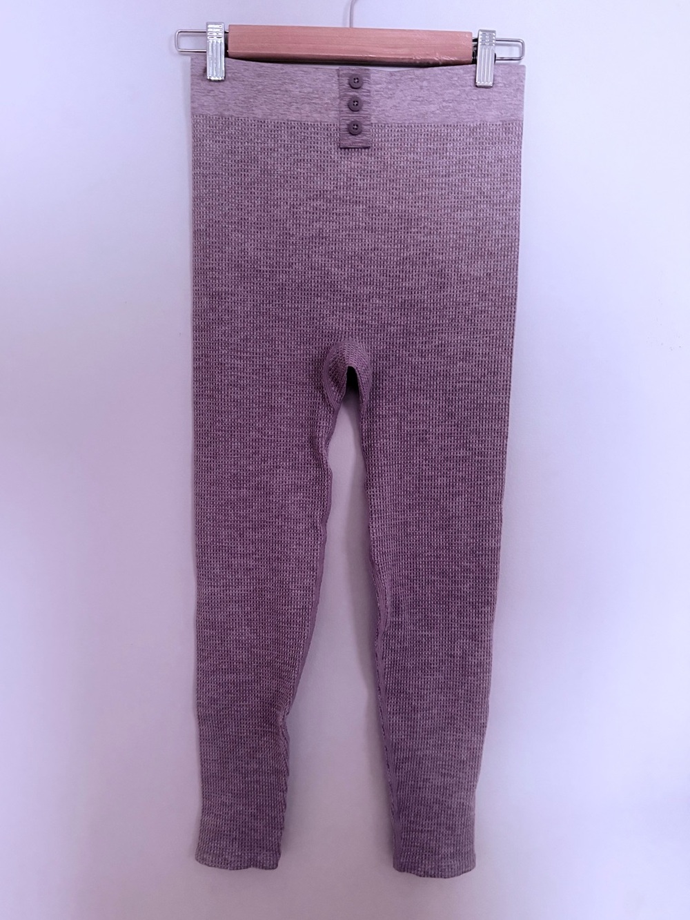 Fabletics Women’s Large Purple Cable-Knit Leggings NWOT